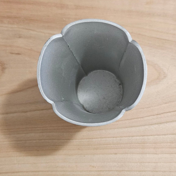 Royal Selangor Pewter Floral Relief Tumbler Vase 4 Seasons Embossed Asian Art - Picture 5 of 7